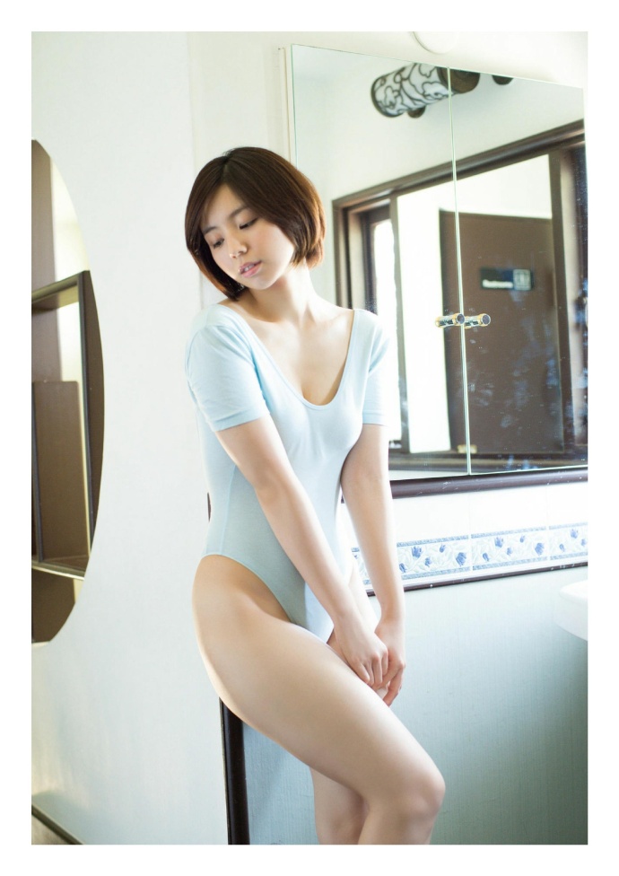 小池里奈 禁断的美体 写真集 Friday