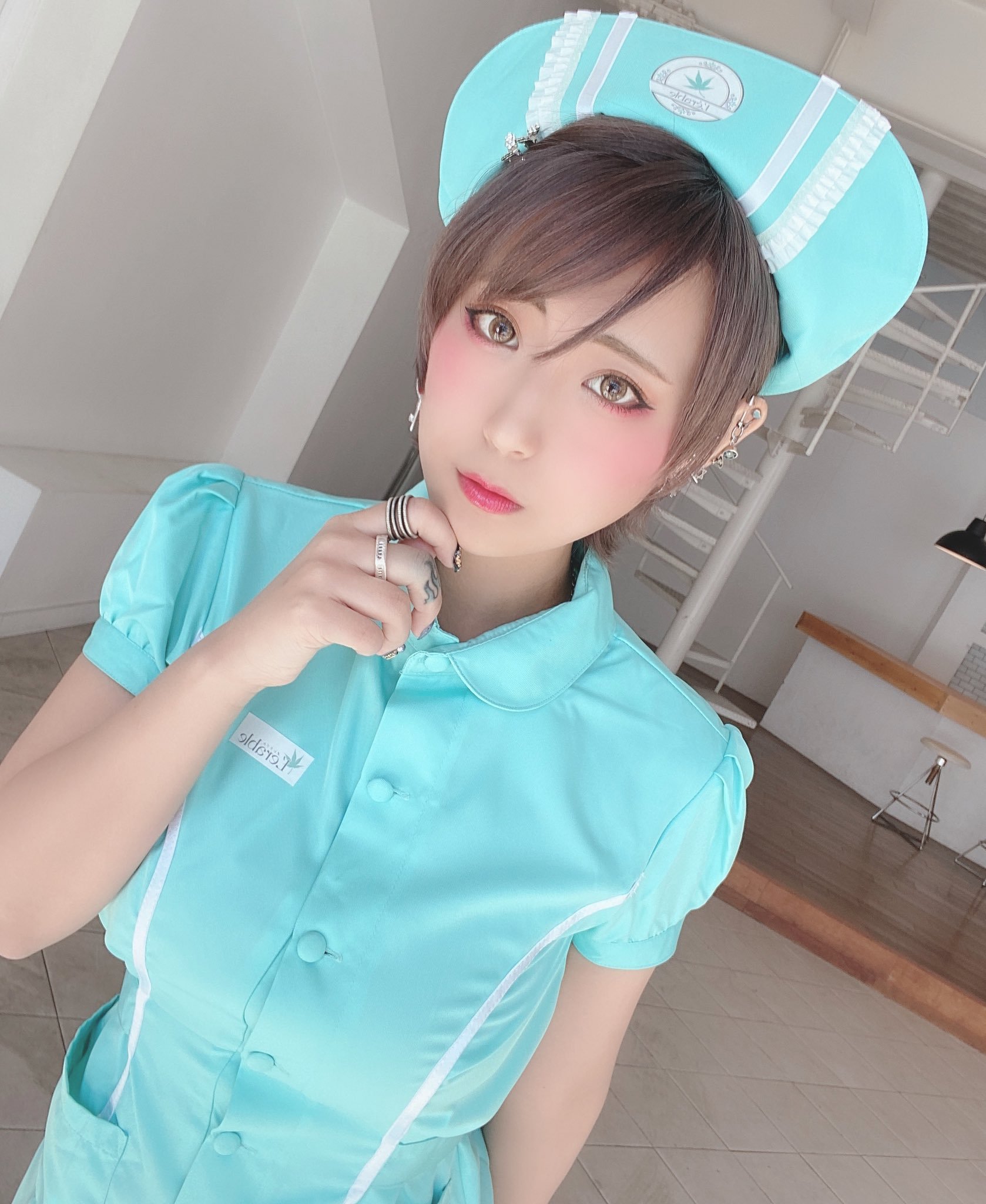 24f9e9f6f812ecc184076fe55e74b5b3.jpg