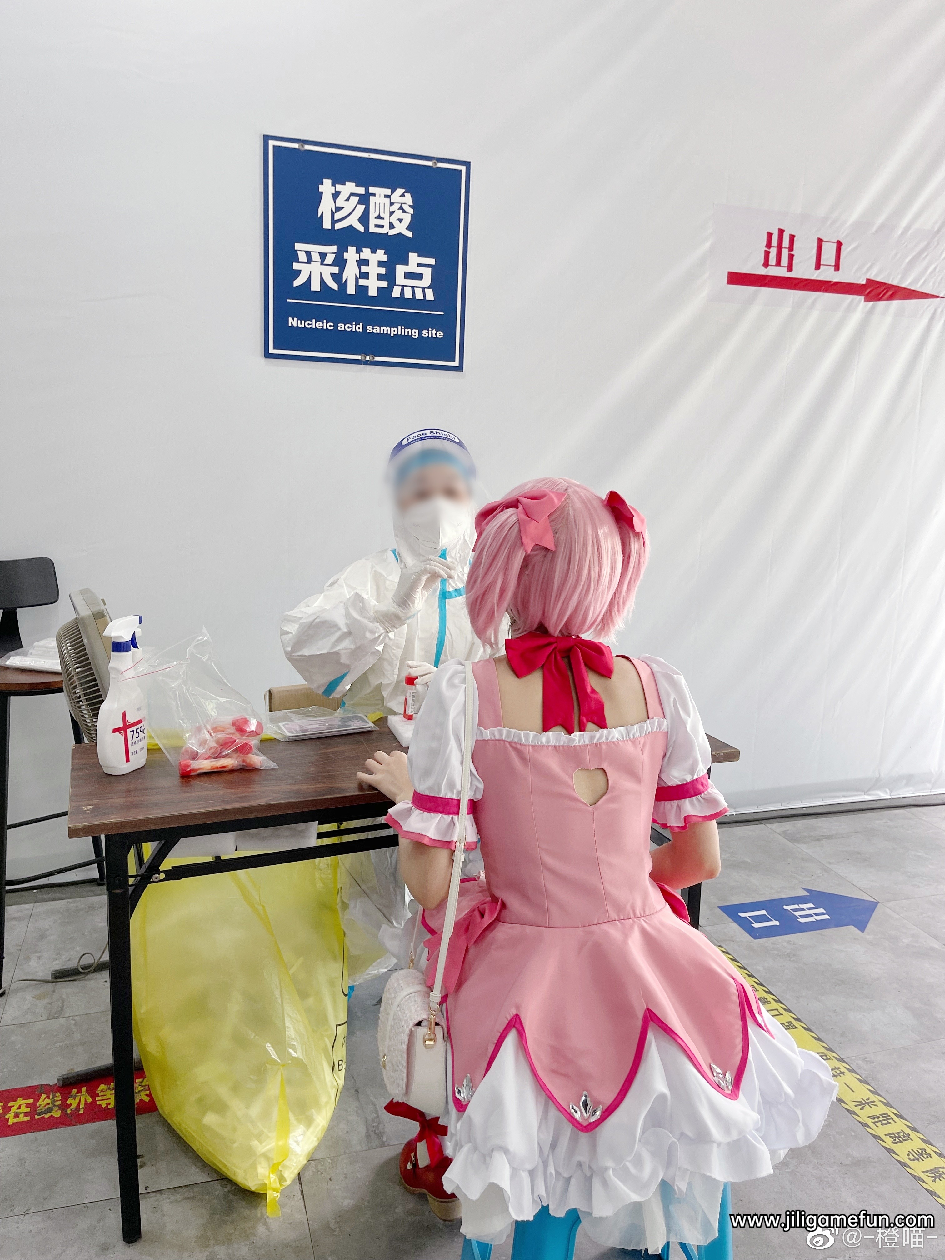 27e57ad18f16bc13f74608c3be9dc98f.jpg