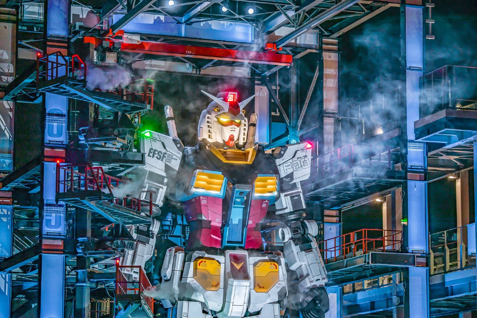 摄影师「ひろカメラ」拍摄的日本横滨 1:1 可动高达RX-78