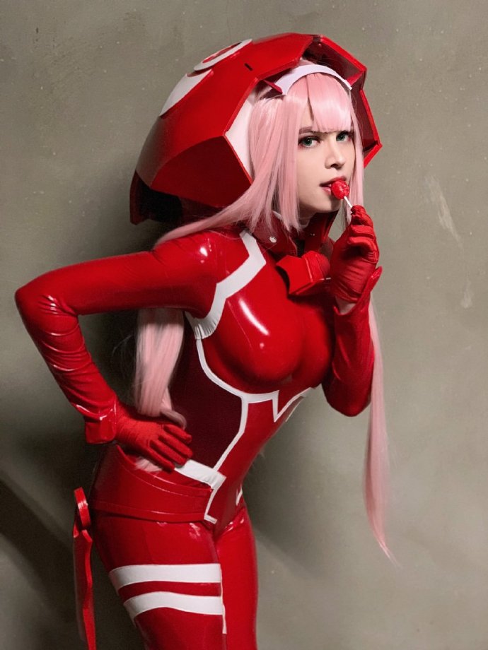 2019电竞大赏，LOL职业选手Sneaky入围了「年度最佳电竞 Cosplayer」