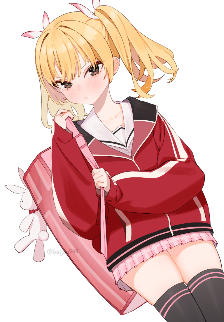 bf1752a85f8cf5be7482927ff7c2cb6b.jpg
