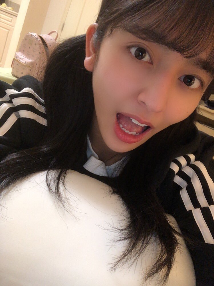 d23ed32e2575e8af77db7e49d39196c2.jpg